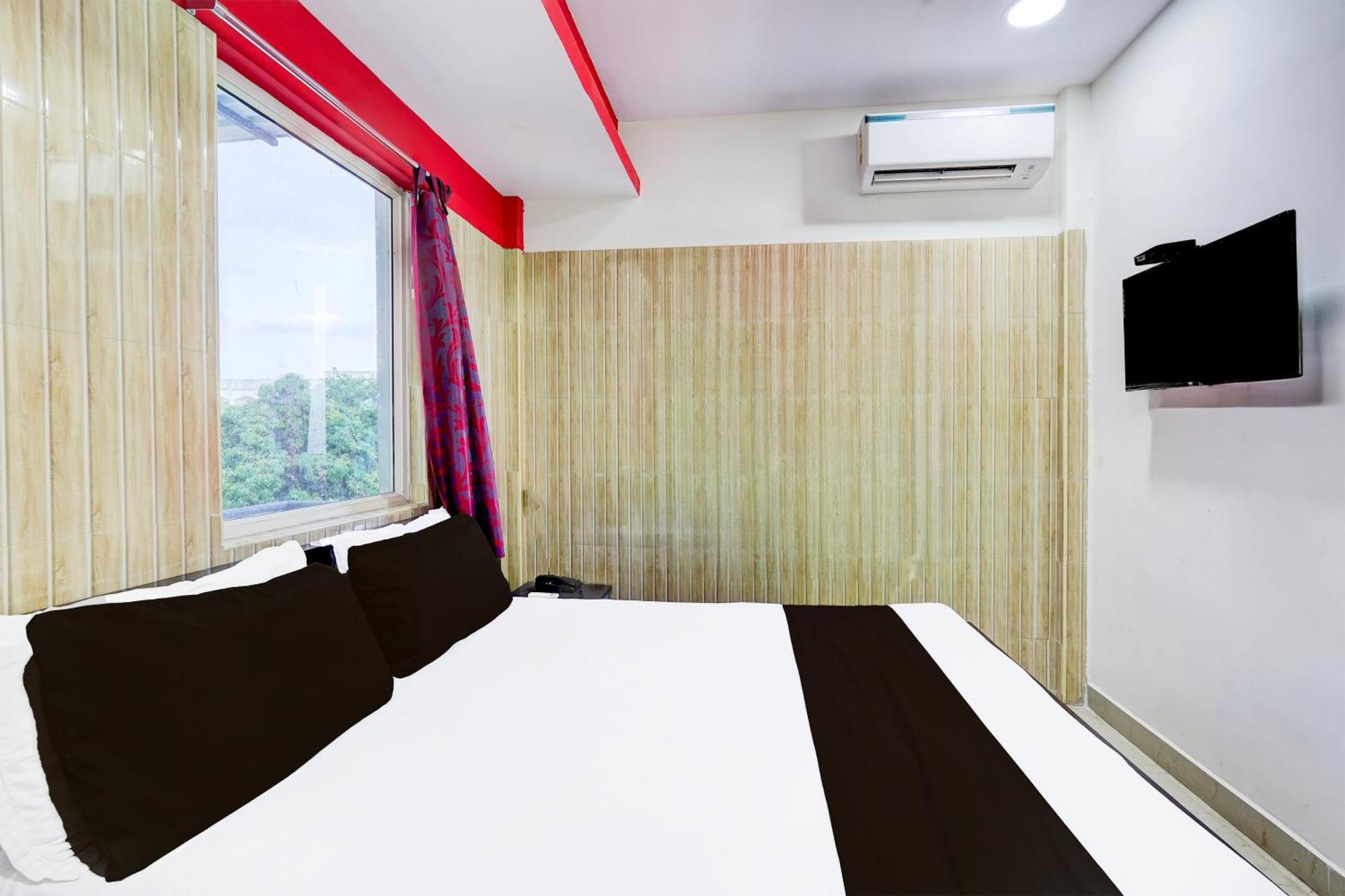 Super Collection O Kelambakkam Near Chettinad Hospital Hotel Chennai Exterior photo